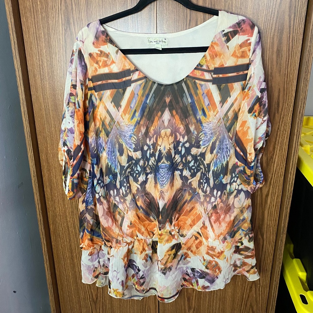 Live and Let Live Blouse Women 1X Multicolor Geometric Abstract Print Peplum Top
